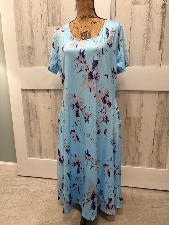 AMAZON Dresses & Skirts - DRESS BY AMAZON - XXL